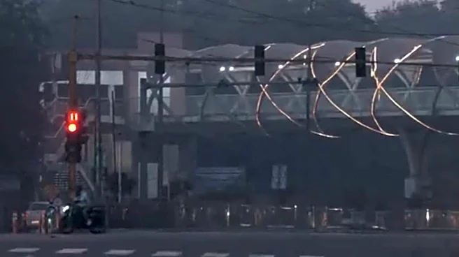 Delhi Air Quality Remains ‘Very Poor’ On Monday, AQI Recorded At 318