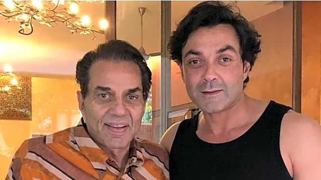'Papa Ho Aap Mere Lekin…': Bobby Deol Pays Tribute To Father Dharmendra