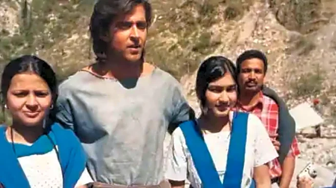 Sakshi Dhoni’s Throwback Pic With Hrithik Roshan From Krrish Shoot Sends Internet Into Frenzy