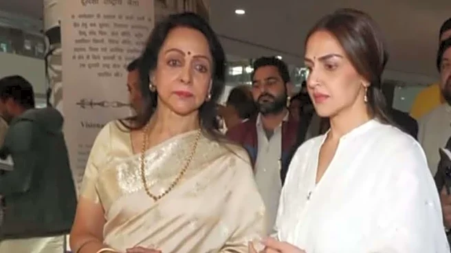 Hema Malini Pays Floral Tributes To Dharmendra, Attends Prayer Meet In Delhi With Esha Deol