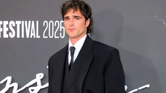 Jacob Elordi Clashes With Photographer: ‘You Make It Really Hard For Me To Live’