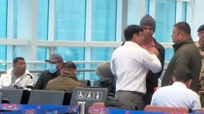 Luthra Brothers Cover And Duck Faces As They Leave For Goa From Delhi Airport | Video