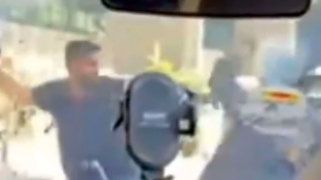 Bengaluru Men Hit Each Other With Helmets In The Middle Of Busy Road: ‘Traffic Woes Take Toll On Mental Health’