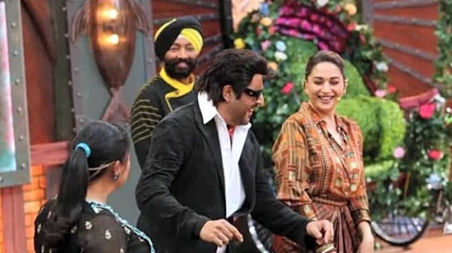 Madhuri Dixit, Krushna Abhishek Dance To Ek Do Teen On Laughter Chefs 3 Sets