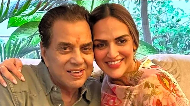 Esha Deol Shares Late Father Dharmendra's BTS Video From Last Day Of Ikkis Shoot: 'He Is The Best'