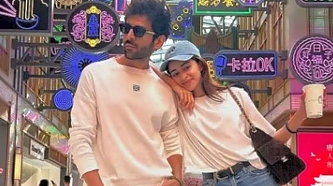 Tu Meri Main Tera Main Tera Tu Meri: Kartik Aaryan, Ananya Panday's Latest Pics Leave Fans Excited