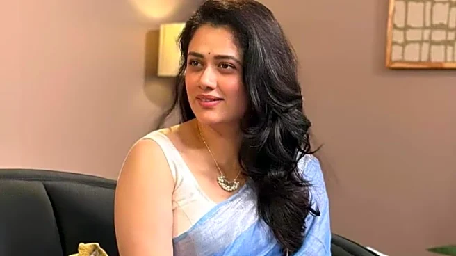 ‘I Thought Something Was Wrong With Me’: Girija Oak Talks About Getting Panic Attacks