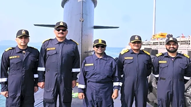 President Murmu Undertakes Historic Sea Sortie Aboard Kalvari-Class Submarine INS Vaghsheer