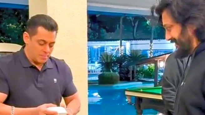 Salman Khan Makes And Serves 'Bhau Chi Bhel' To Riteish Deshmukh In Unseen Video | Watch