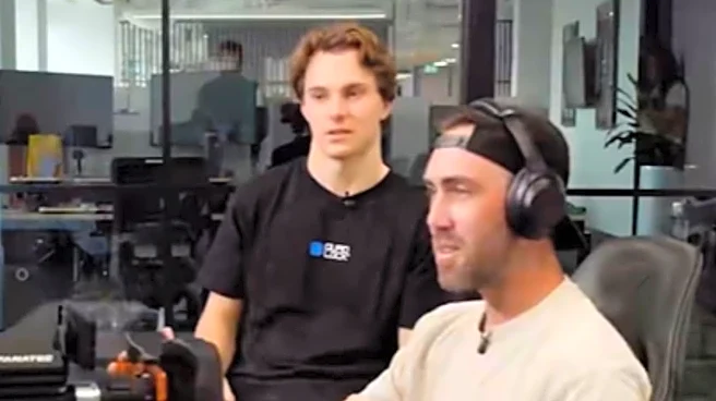 Epic Crossover: Oscar Piastri Teaches Glenn Maxwell How To Drive An F1 Car