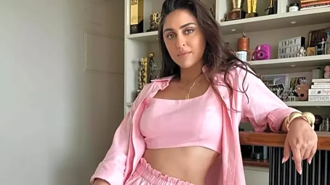 Krystle D’Souza To Star In Ranveer Singh’s Dhurandhar 2? Actress Breaks Silence