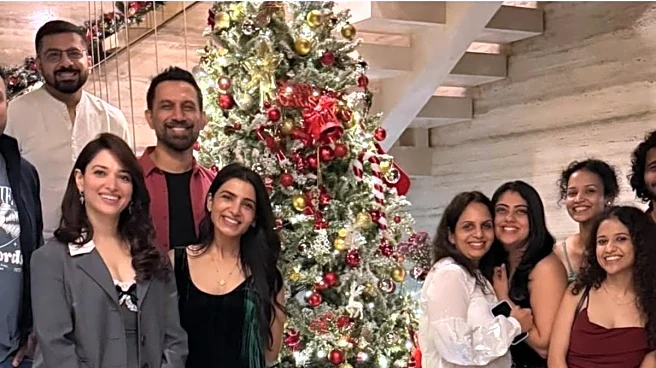 Samantha Ruth Prabhu Gives A Peek Into Christmas Celebration With Raj Nidimoru, Tamannaah Bhatia | PIC