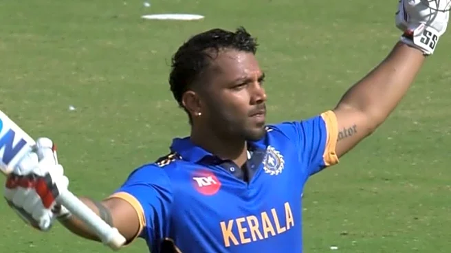 Vishnu Vinod Rains Sixes To Make Vijay Hazare Trophy History, Becomes Only 3rd Batter To...