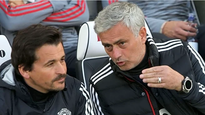 Jose Mourinho's Ex-Assistant Rips Into Man United After Amorim Sacking: 'This Is Not Football'