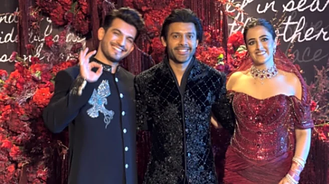 Arjun Bijlani Shares Happy Moments With Nupur Sanon, Stebin Ben From Their Reception