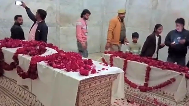 Down 22 Feet And Into History: Inside Mumtaz Mahal-Shah Jahan's Grave Chamber At Taj Mahal