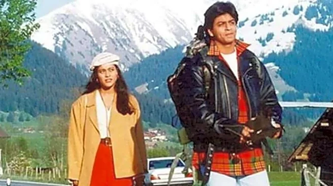 Bollywood Lovers, Pack Your Bags And Check These Iconic Must-Visit Film Locations
