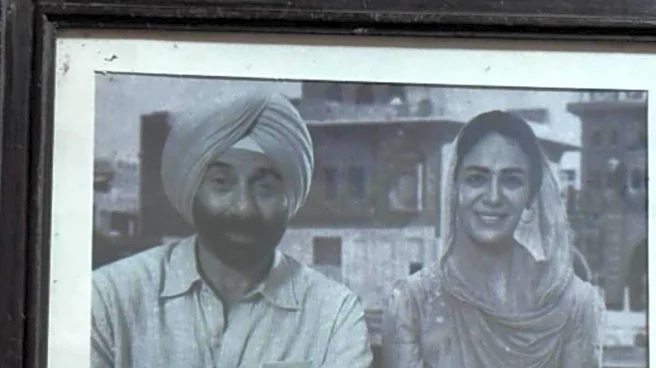 Mona Singh Posts Unseen BTS Pics With Sunny Deol, Diljit Dosanjh From Border 2