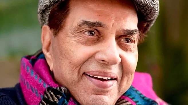 Dharmendra Awarded Padma Vibhushan Posthumously; Mammootty, Alka Yagnik Receive Padma Bhushan