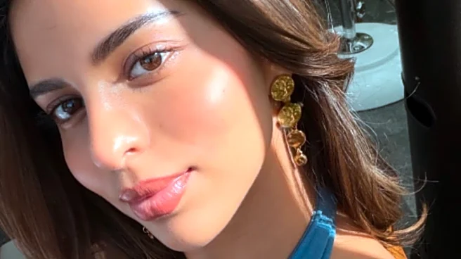 Suhana Khan's Intense Workout Shocks Khushi Kapoor, Latter Calls It 'Not Normal'