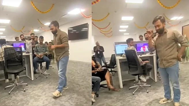 Hrithik Roshan Wants This Corporate Employee To Teach Him ‘Bang Bang’ Dance Moves, Swiggy Reacts | VIDEO