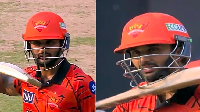 'Jhukega Nahi': Nitish Reddy’s 'Pushpa' Celebration After Fifty Vs LSG Sets Internet Ablaze | Watch