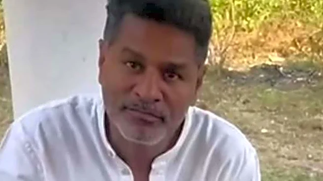 Prabhu Deva Enjoys Simple Village Life, Sleeps On The Floor Outside The House | Watch