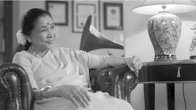 Asha Bhosle's Last Instagram Post Is A Poetic Reflection On Life, Music And Moksha