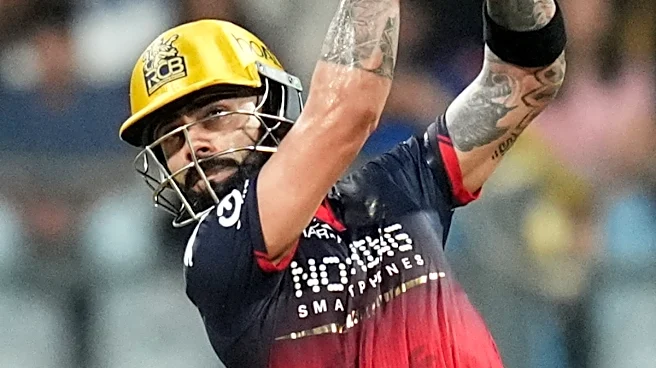 'RCB Should Retire Out Virat Kohli': Simon Doull Stirs Controversy After Star's Slow 50 Vs MI