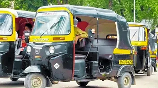 Dombivli Dad's Video Sparks Outrage As Auto Drivers Kept Rejecting Short Ride For 30+ Minutes