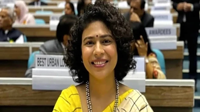 Who Is IAS Officer Durga Shakti Nagpal? Once Suspended By Akhilesh, Now Elevated By Yogi