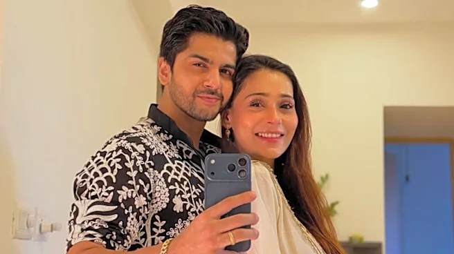 Ssara Khan Slams Religious Trolls Questioning Her Marriage To A Hindu: 'Go Die Out Of Disappointment'