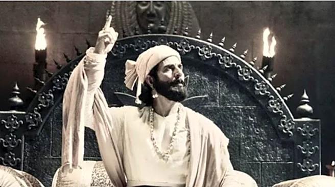 Has Akshay Kumar's Marathi Film Vedat Marathe Veer Daudle Saat Been Shelved? Find Out