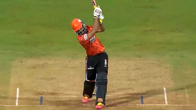 Is Salil Arora's 'No-Look' Six To Jasprit Bumrah Shot Of The IPL 2026?