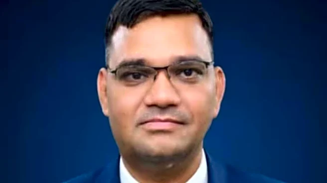Success Story: IAS Rinkoo Singh Rahee Cleared UPSC In 17th Attempt, Now Appointed Joint Magistrate Of Jalaun