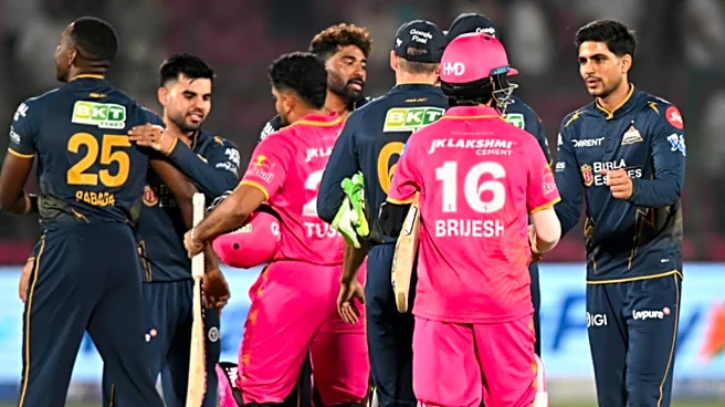 Matthew Hayden Can't Stop Gushing About 'So Many Apex Predators' As GT Outclass RR