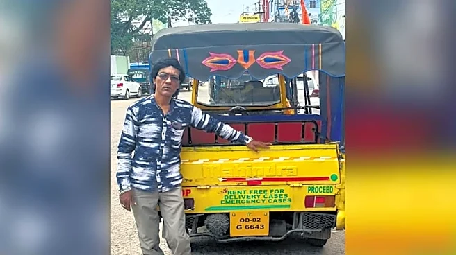 The Auto Driver Who Inspired Dozens Others To Help Pregnant Women For Free