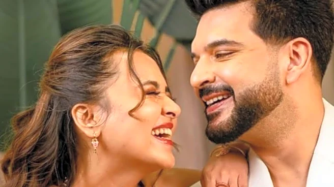 Tejasswi Prakash's Mother 'Doesn't Trust Her', Told Karan Kundrra To 'Take Time To Think About Her'