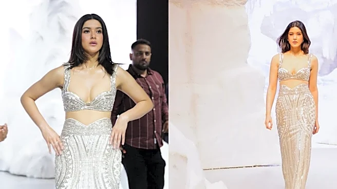 Shanaya Kapoor Rocks The Ramp In A Stunning Silver Lehenga, Perfect For The Ace Bridesmaid