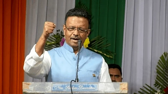 Mamata Banerjee’s Close Aide Firhad Hakim Resigns As Kolkata Mayor Amid TMC Internal Crisis