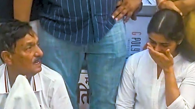 Manu Bhaker Cries Inconsolably While Paying Last Respects To Coach Jaspal Rana