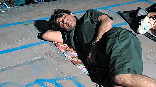 Sunil Grover Sleeps On Road Near A Riverbank, Viral Video Leaves Fans Shocked | Watch