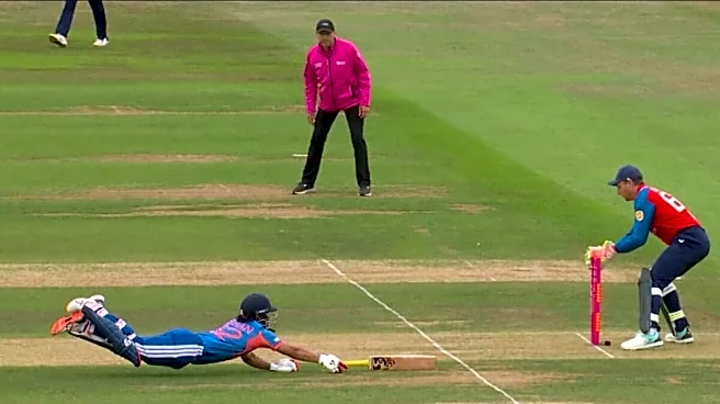 'Kya Kar Raha Hai...': Abhishek Sharma Shouts As Ishan Kishan Succumbs To Freak Run Out | Watch