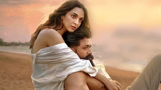 Yash Says He Took Care Of Pregnant Kiara Advani 'Like A Bouncer Or Bodyguard' During Toxic Shoot
