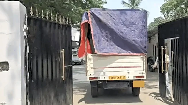 16-Km Truck Queue At UP’s Sonauli As Nepal Flash Floods Disrupt Cross-Border Trade