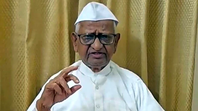 Anna Hazare Admitted To ICU At Mumbai Hospital With Severe Viral Infection, Dehydration