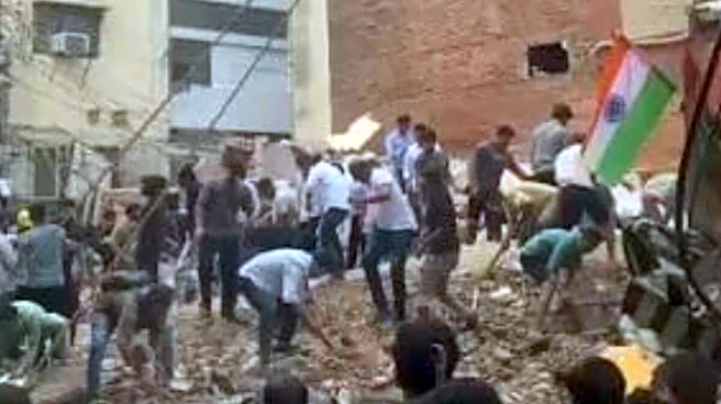 Delhi Building Collapse: Locals Order Oxygen Cylinders From Blinkit For Trapped Students