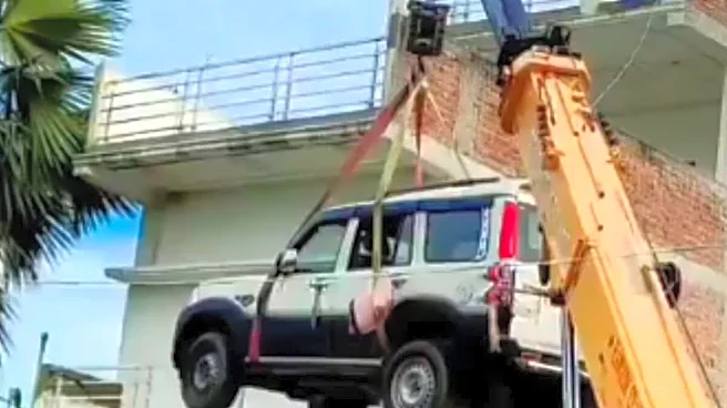 ‘Scorpio On The Roof’: Bihar Man’s Unusual 'Jugaad' To Protect His New SUV From Theft Goes Viral | Video