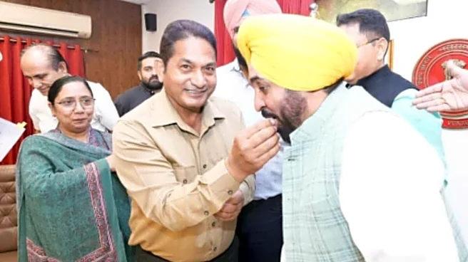 Big Festive Gift For 8 Lakh Punjab Govt Employees, Pensioners; DA Raised To 50%