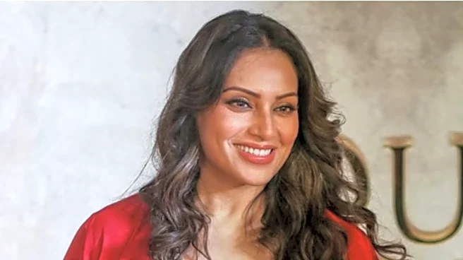 Protein Powder Brand Issues Clarification After Bipasha Basu Finds Worms In Her Box: 'The Indian Celebrity...'